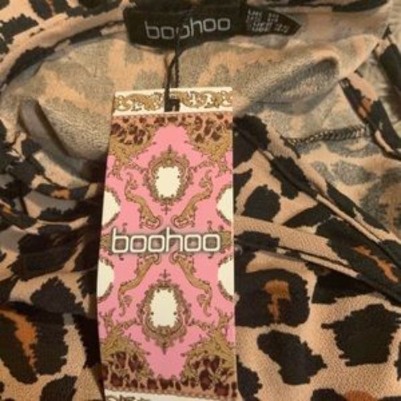 Boohoo Leopard Print Flippy Playsuit Romper - NWT - Picture 5 of 8